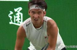 中国小将佈(bù)雲(yún)朝克特大师赛再突破！以下克上点燃上海赛场