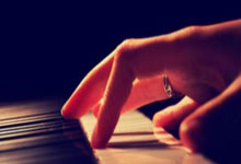 虎(hǔ)牙直播收罸(fá)单，林松涛节衣缩食