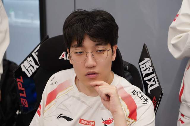 LPL季后赛：TES大战AL，胜者与BLG争夺联赛冠军！