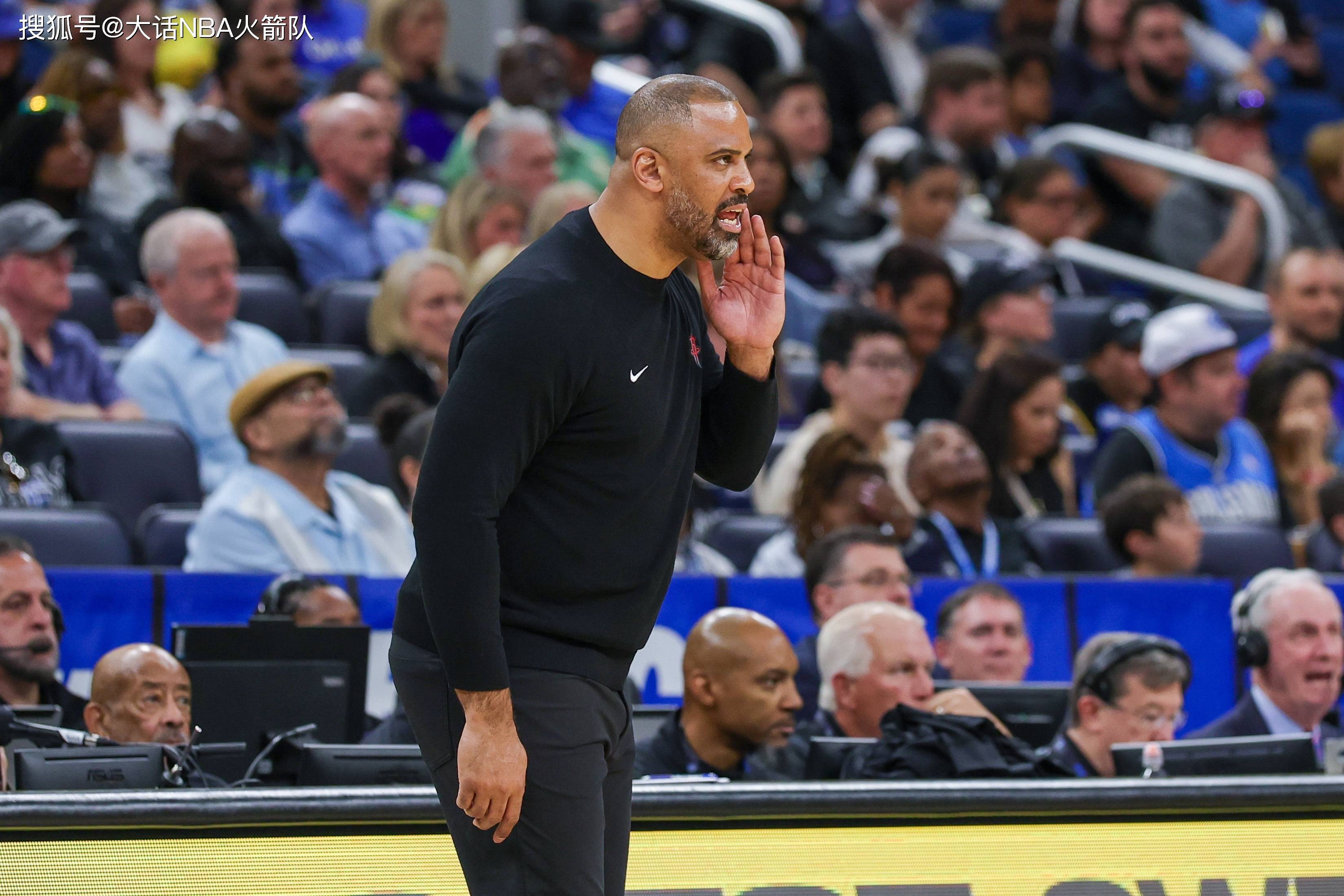 休赛期 火箭未雨绸缪的引援 为何现在成为最尴尬的存在